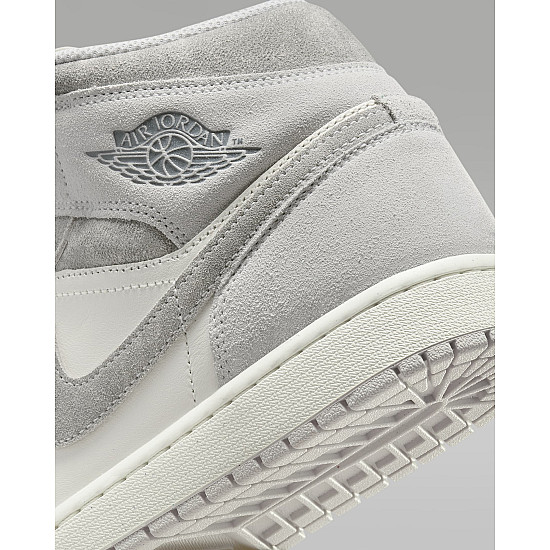 Air Jordan 1 Mid SE "Neutral Grey/Sail/Smoke Grey"