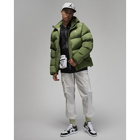 Geaca Jordan Essentials Puffer Sky J Light Olive/Sail