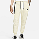 Pantaloni Nike Sportswear Tech Fleece Coconut Milk