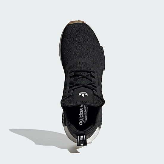 Adidas NMD_R1 Core Black / Gum